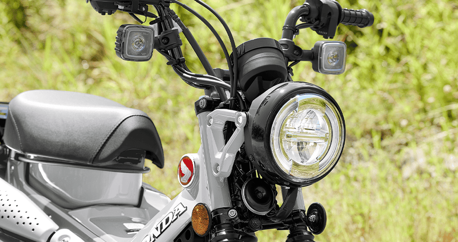 CT125 — Đèn pha LED tròn vừa cổ điển, vừa hiện đại