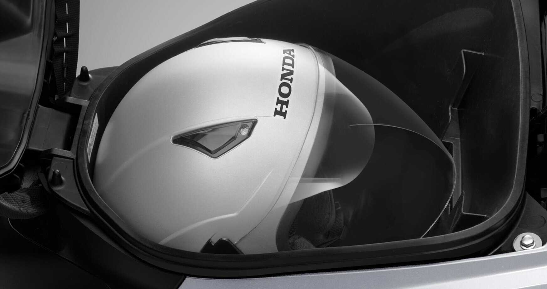 Future 125 FI — Hộc đựng đồ