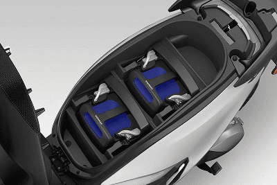 CUV e: — Cốp xe
